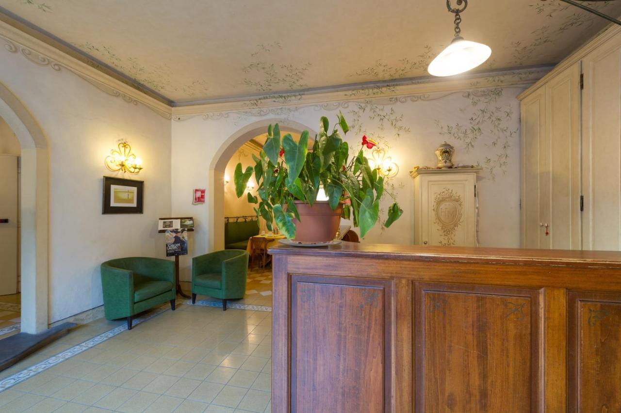 פיזה Hotel Moderno מראה חיצוני תמונה