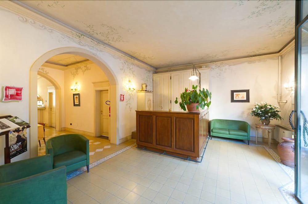 פיזה Hotel Moderno מראה חיצוני תמונה